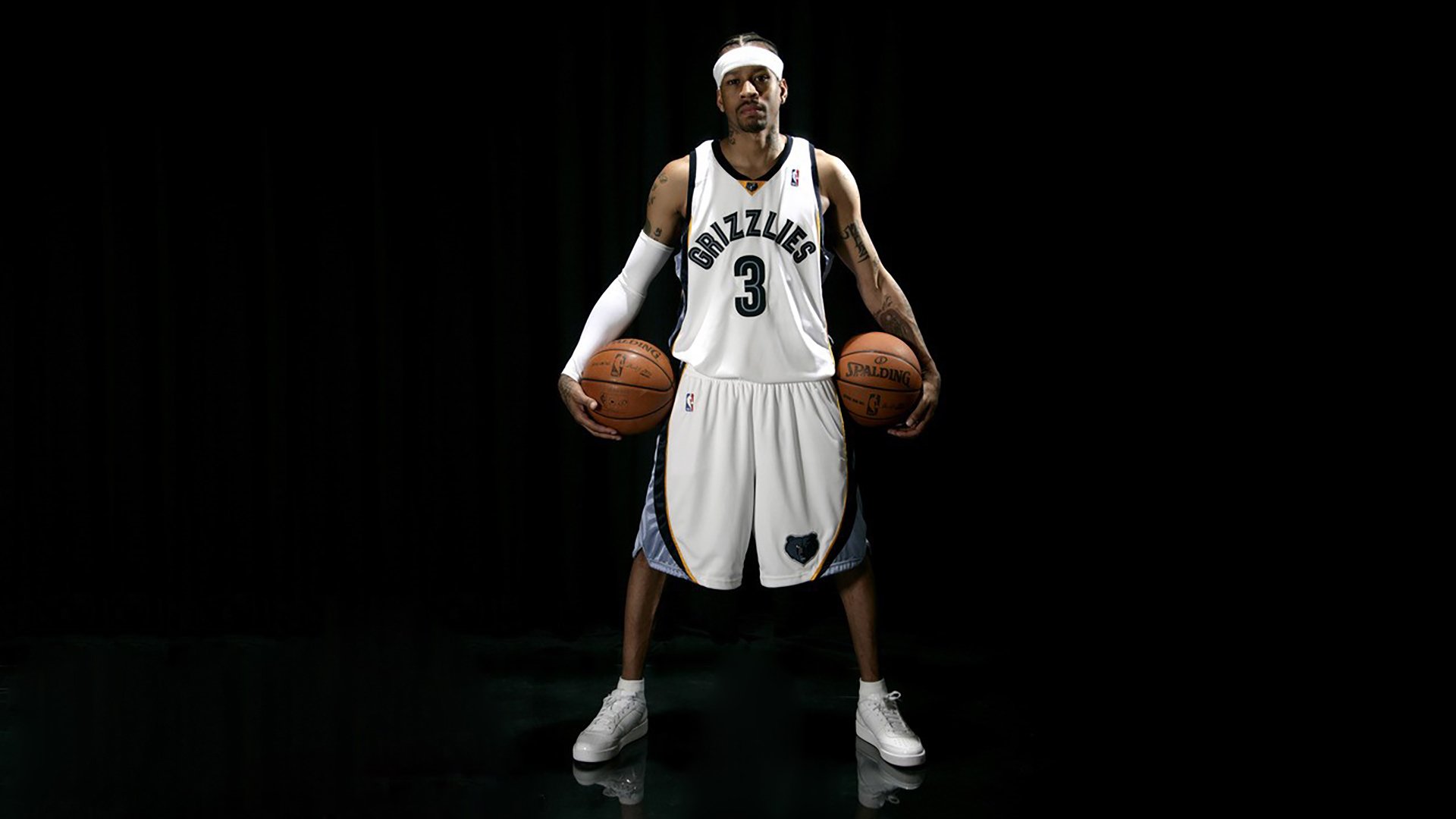 核心选手经验丰富,比赛发挥稳定,比赛的核心